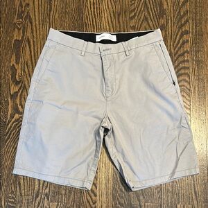 Old Navy Gray Flat Front Shorts Men’s Golf Shorts